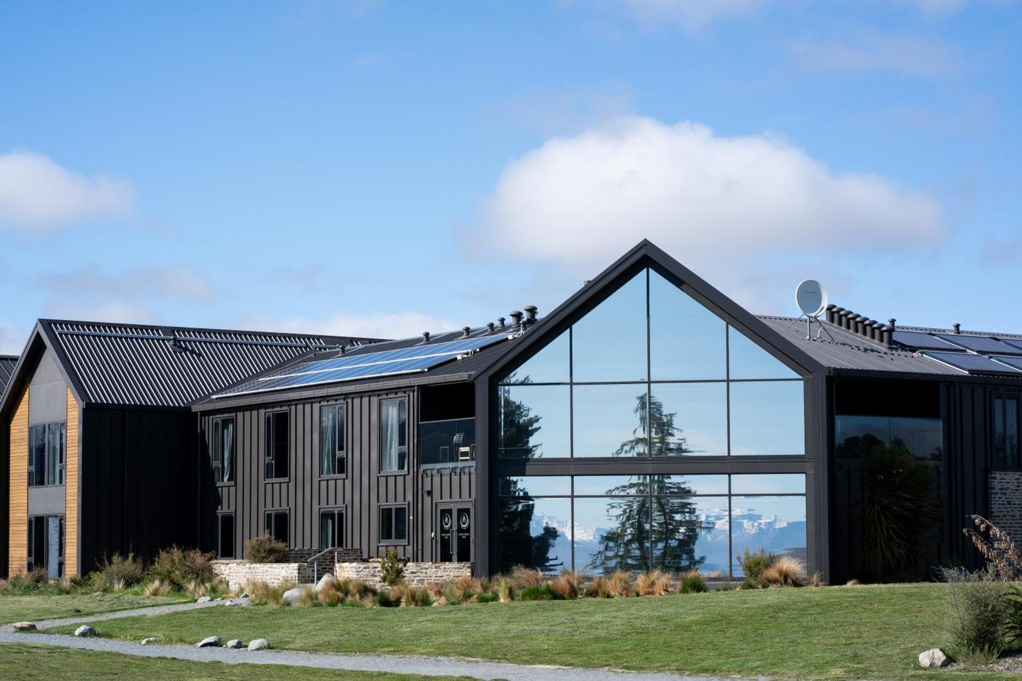 Haka House Lake Tekapo Exterior photo